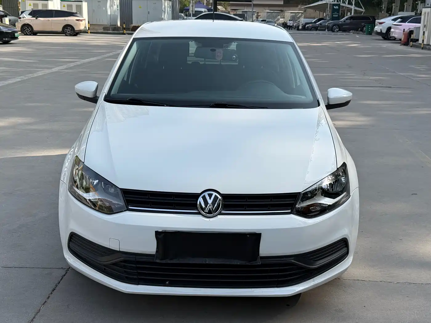 Volkswagen Polo 2018 1.5L Auto Safe Drive фото 2
