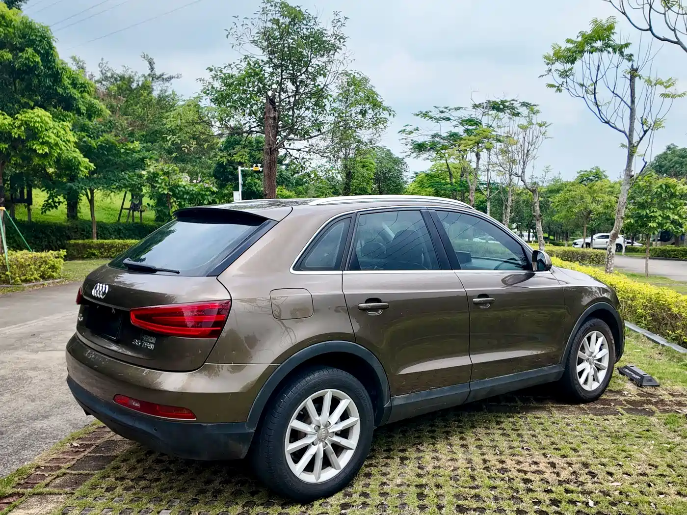 Audi Q3 2014 2015 35 TFSI Progressive