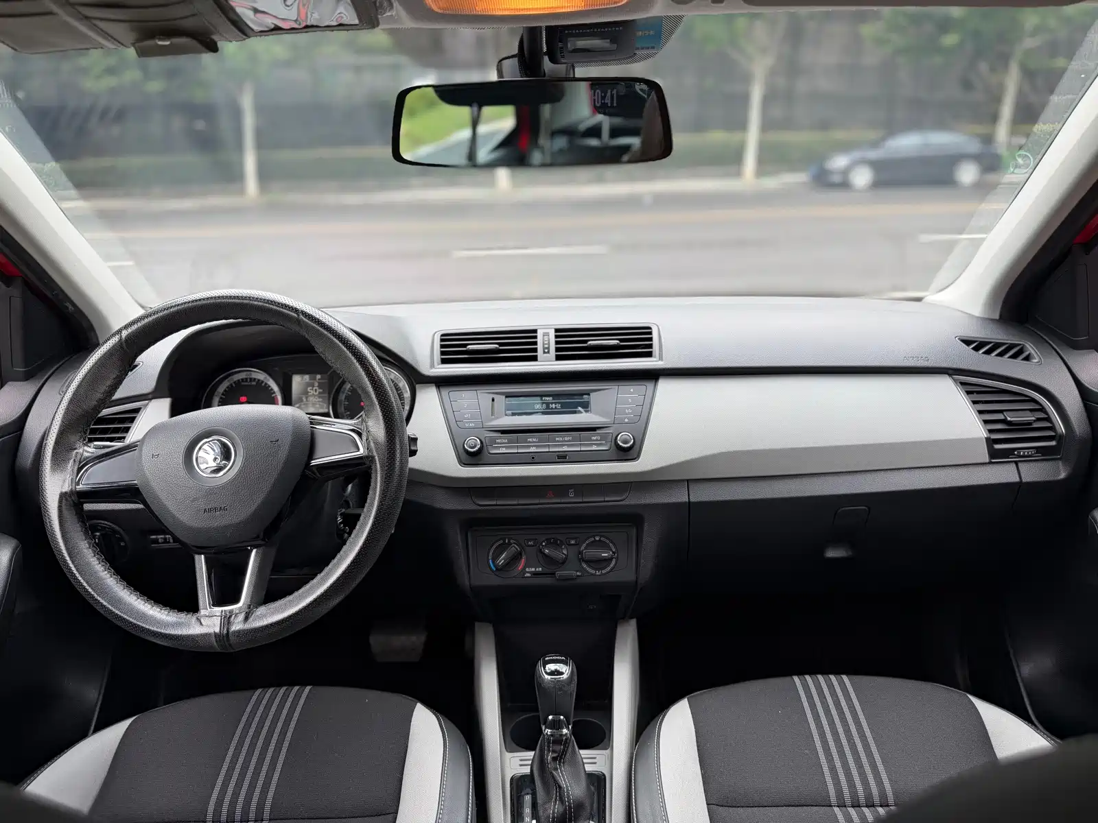 صورة 12 - Škoda Fabia