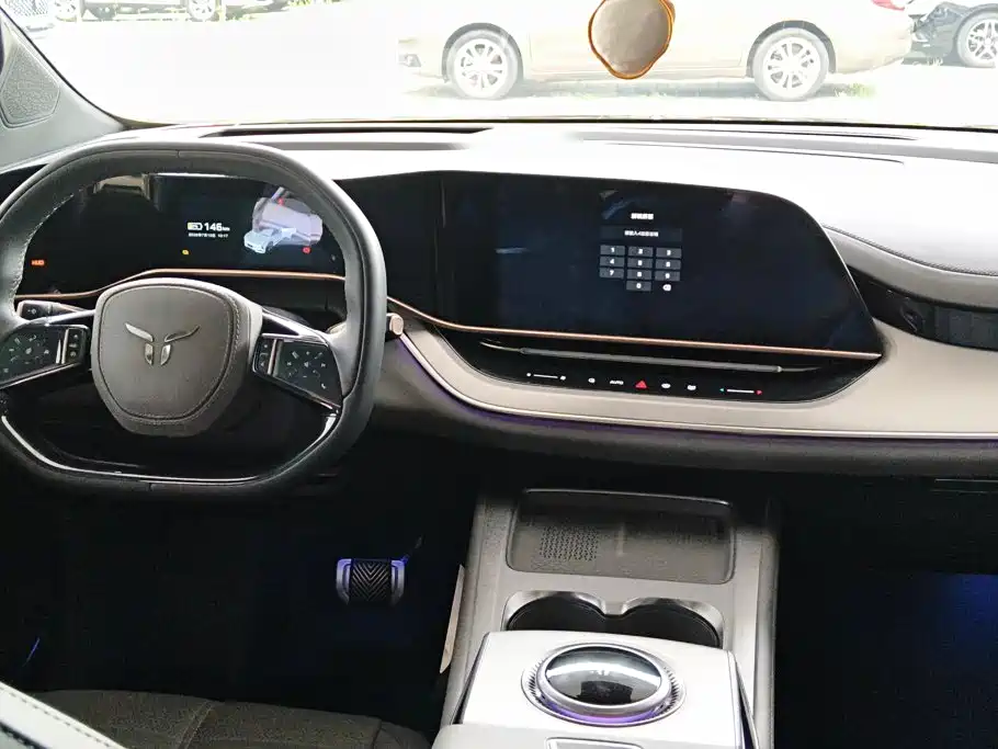  Hongqi Hongqi Tian Gong 08 2025 730 Max RWD 12