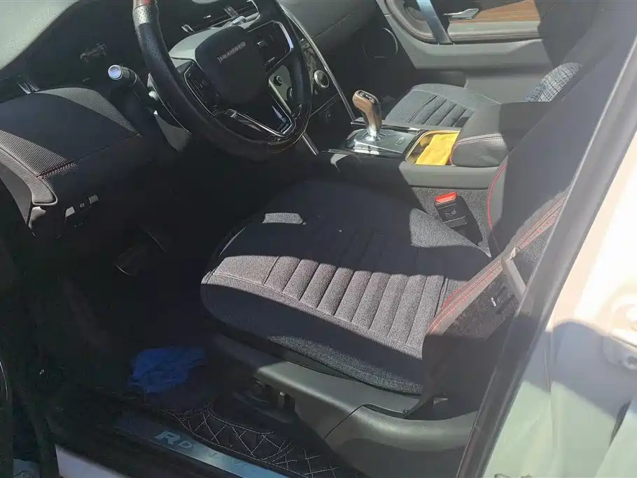 LAND ROVER DISCOVER SPORTS