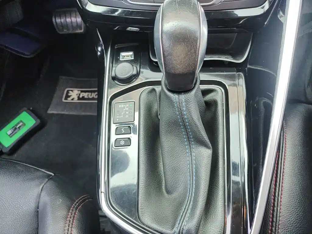 Peugeot 308 2018 2018 1.6L Auto Luxury Edition