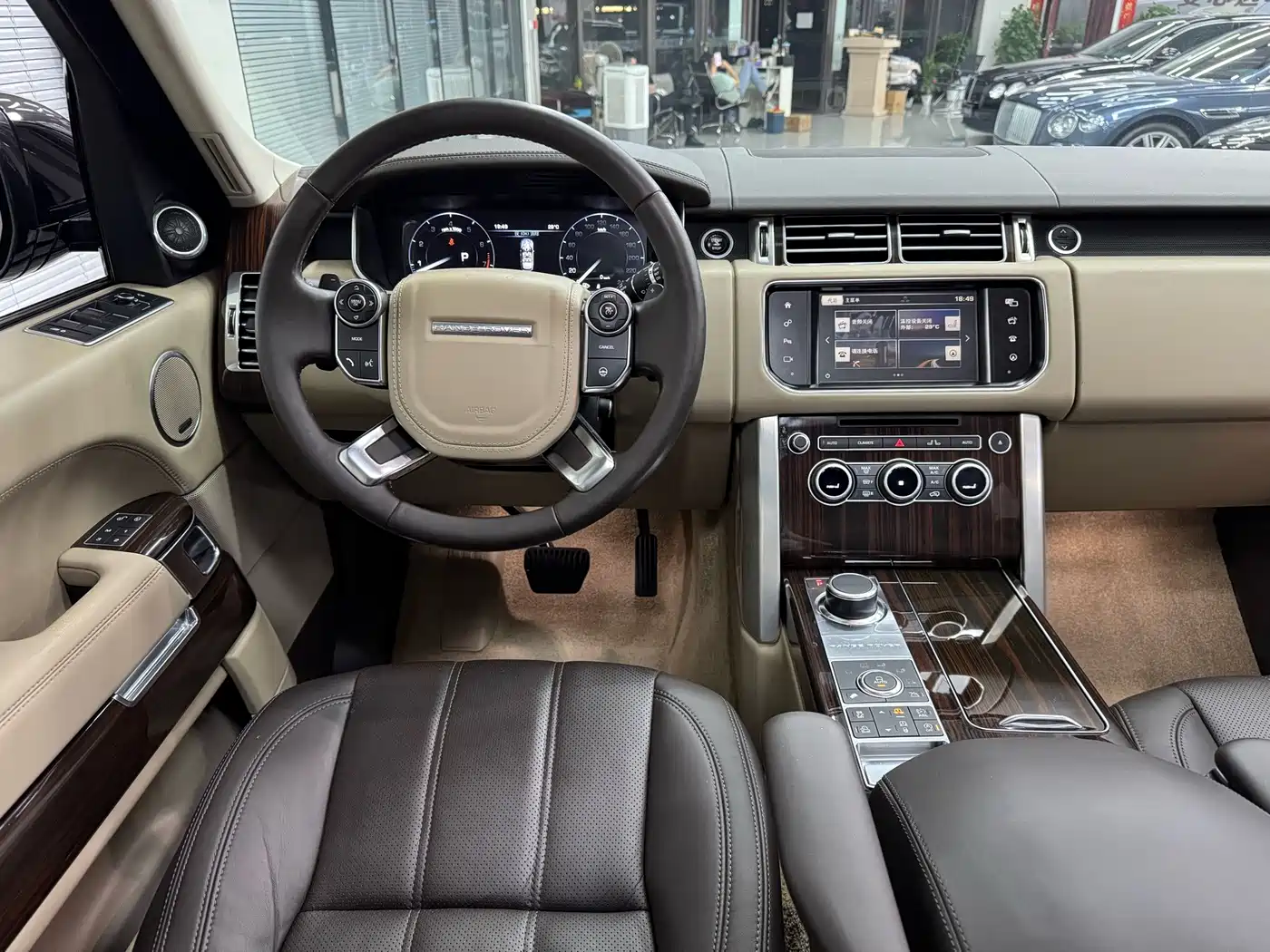 Land Rover Range Rover 2017 2017 3.0 SC V6 Vogue SE Autobiography LWB