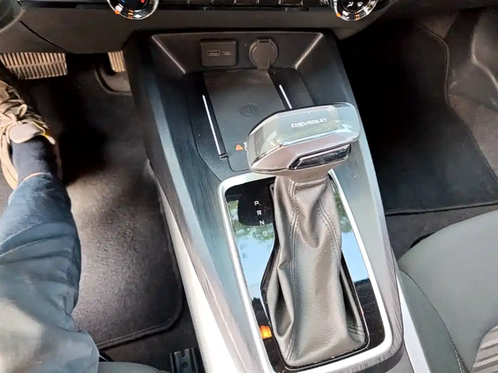 Chevrolet Monza 2023 1.5L DCT Enjoyment Edition фото 14