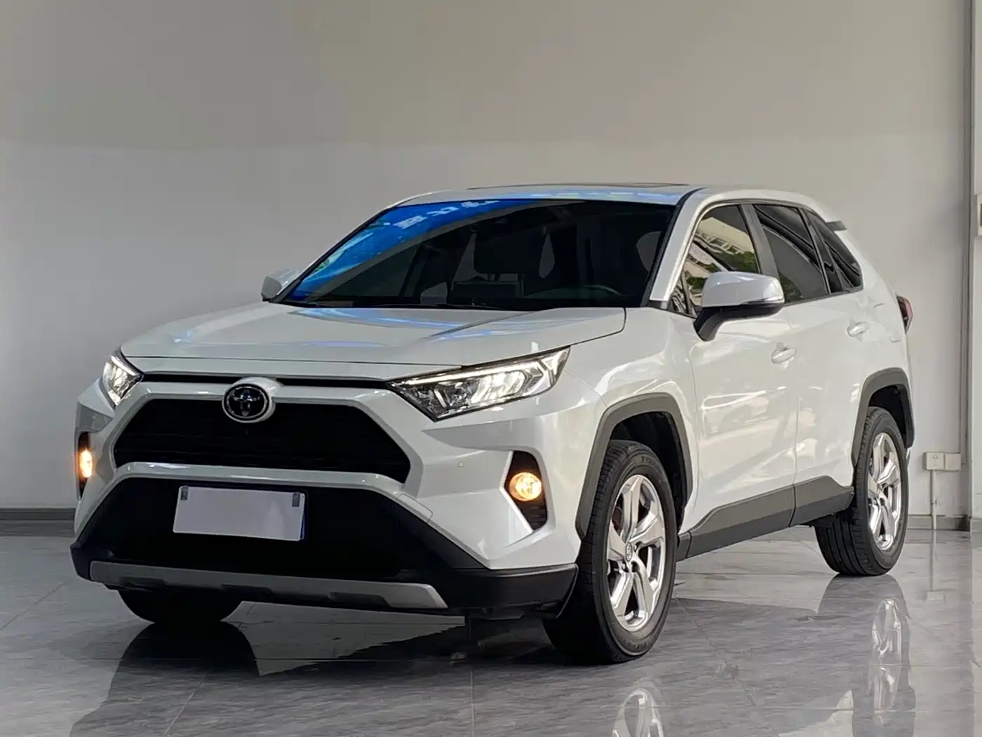 Toyota RAV4 Rongfang