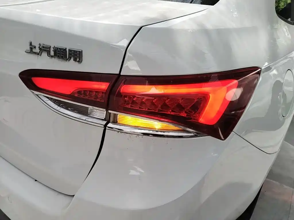 Фото 8 - Buick Excelle