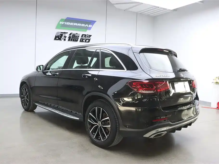 Mercedes-Benz GLC 2020 GLC 300 L 4MATIC Dynamic фото 5