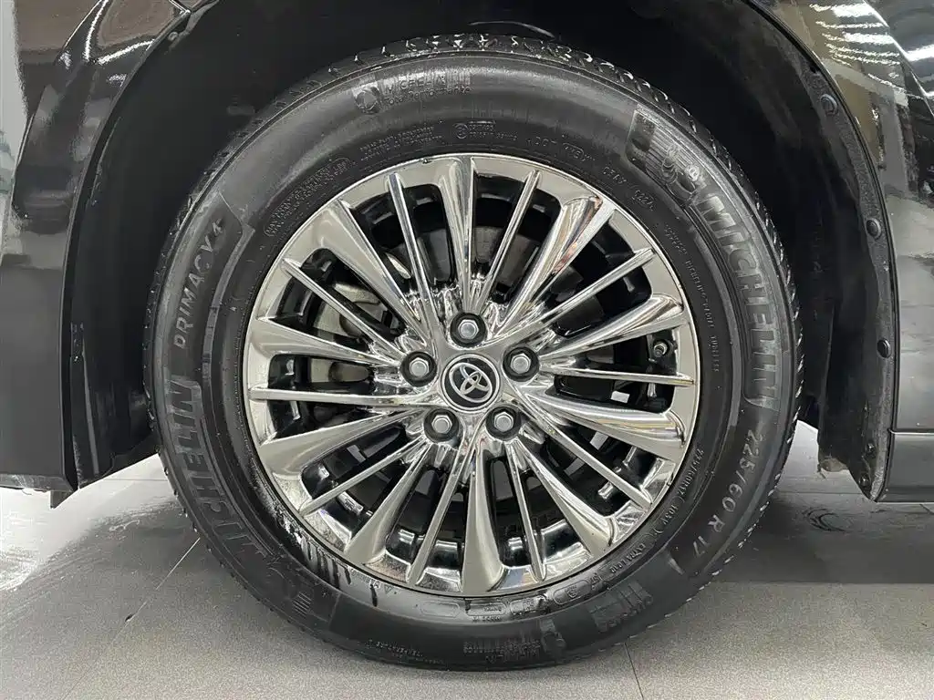 Toyota Alphard 2021 Hybrid 2.5L Premium фото 15