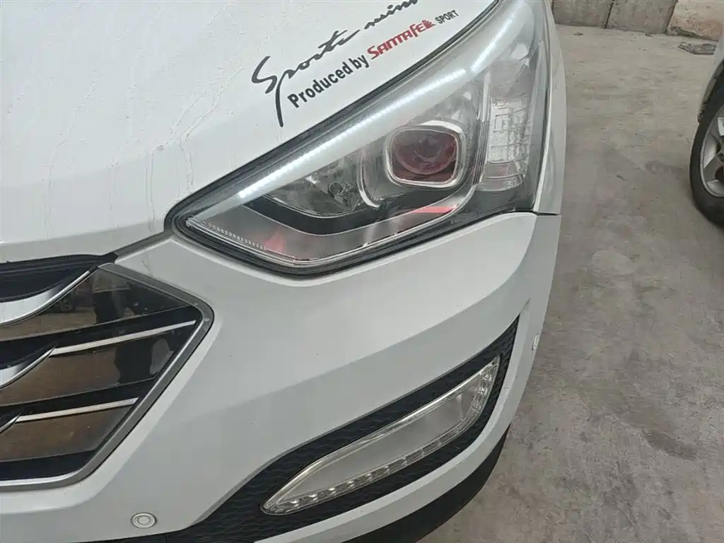 Hyundai Santa Fe 2013 Facelift 2.4L Automatic 4WD Smart фото 24