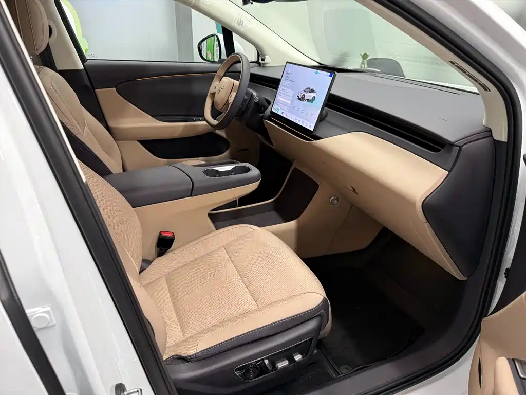 Hongqi HONGQI TIANGONG 06