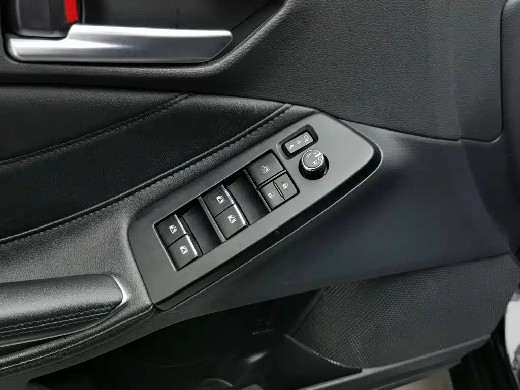 Toyota Avalon, миниатюра 9