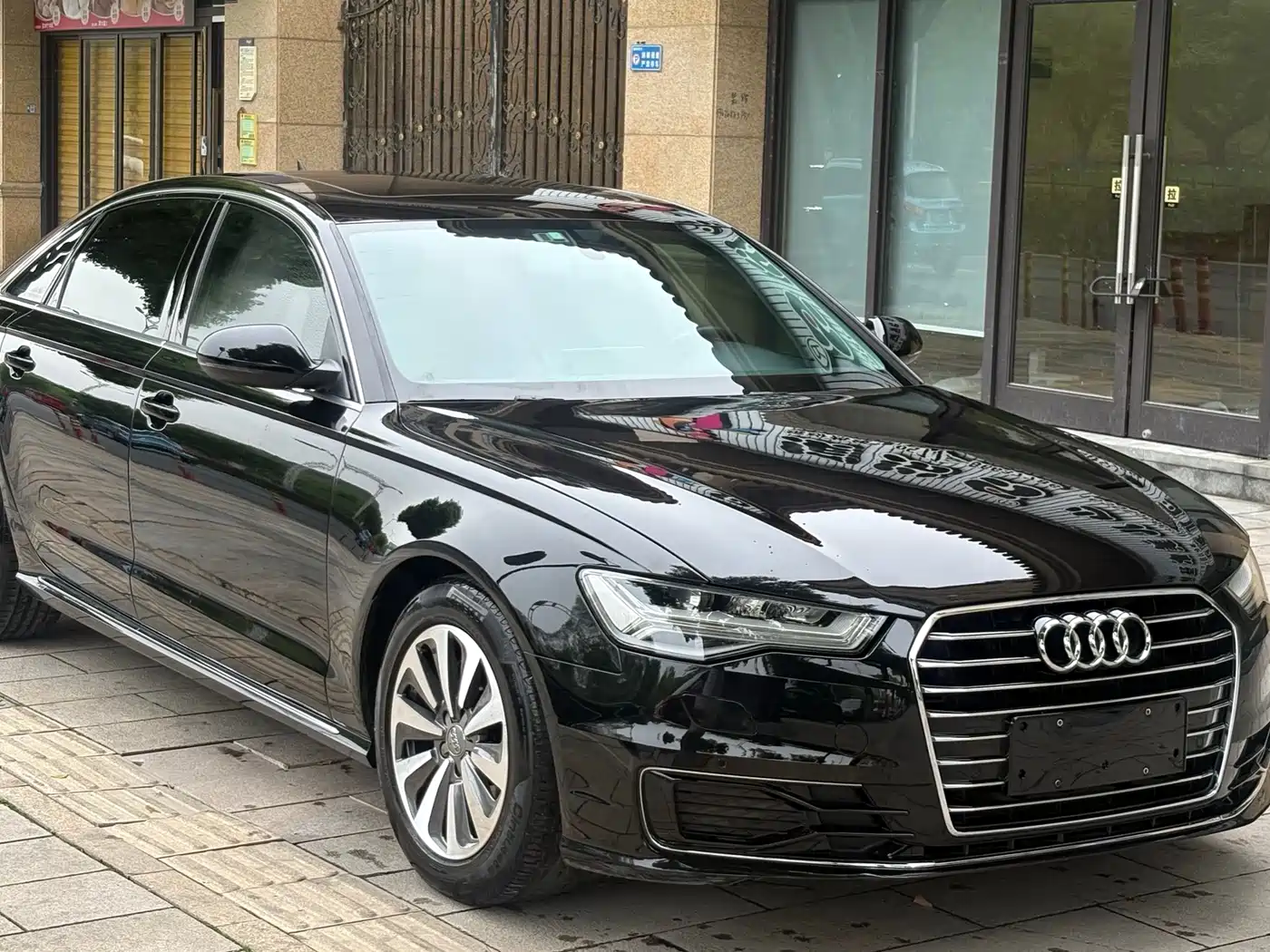 Audi A6L 2017 30 FSI Comfort фото 3