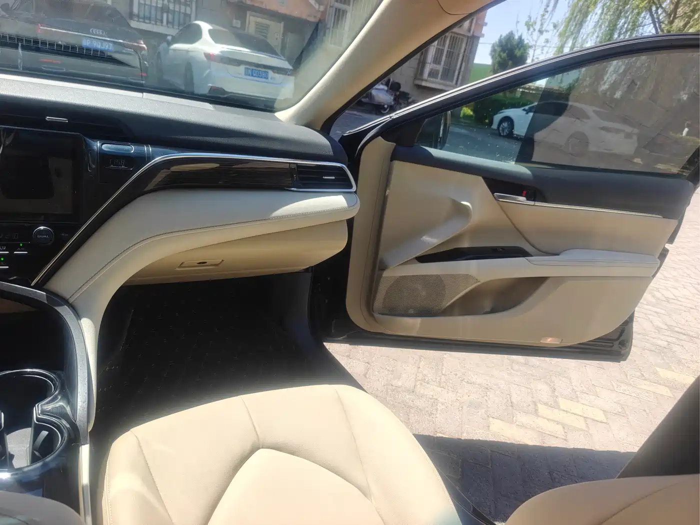 Toyota Camry 2019 2.0E Elite (China V) фото 15