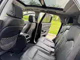 Photo 8 - Cadillac SRX