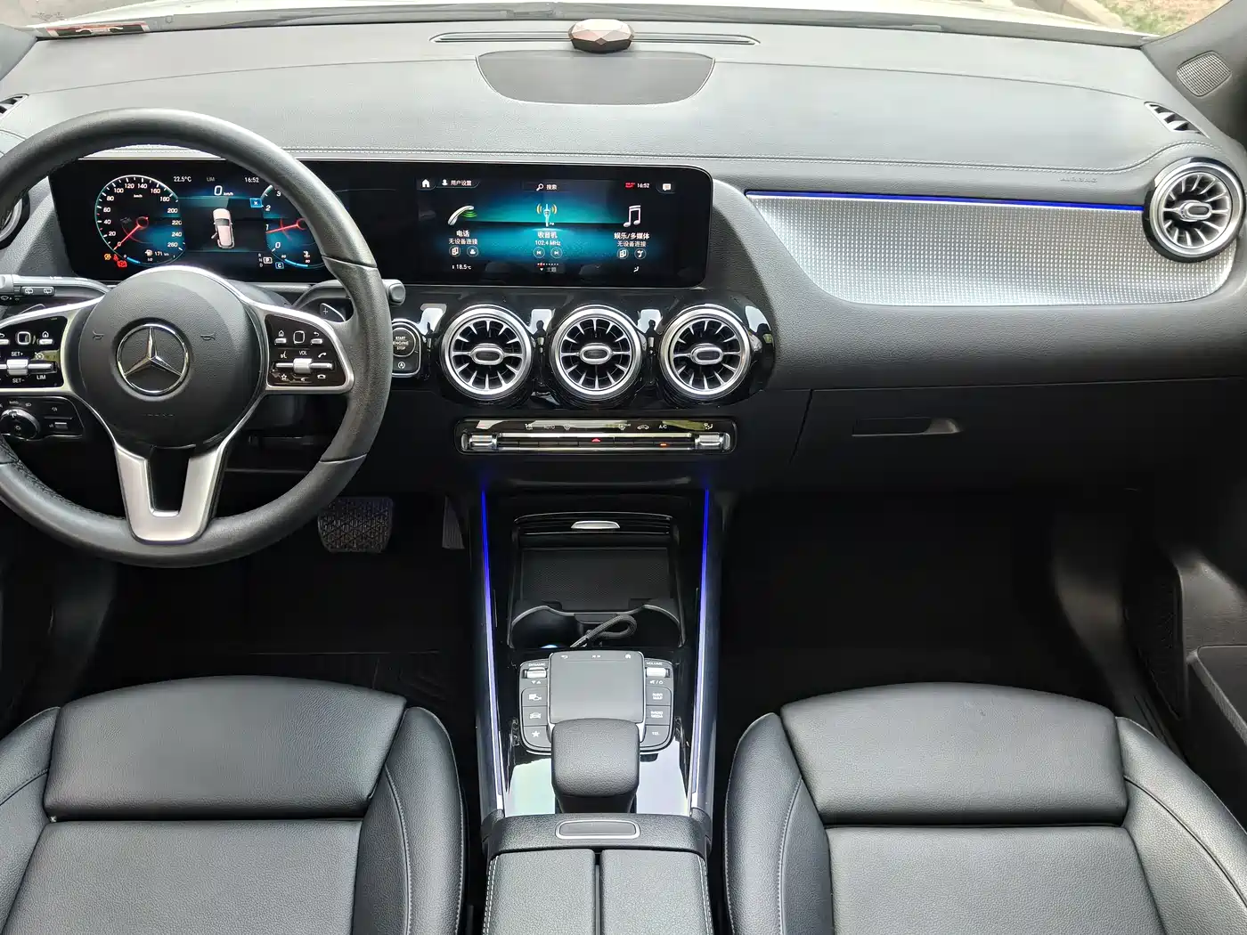 Mercedes-Benz GLA 2020 GLA 200 4MATIC фото 11