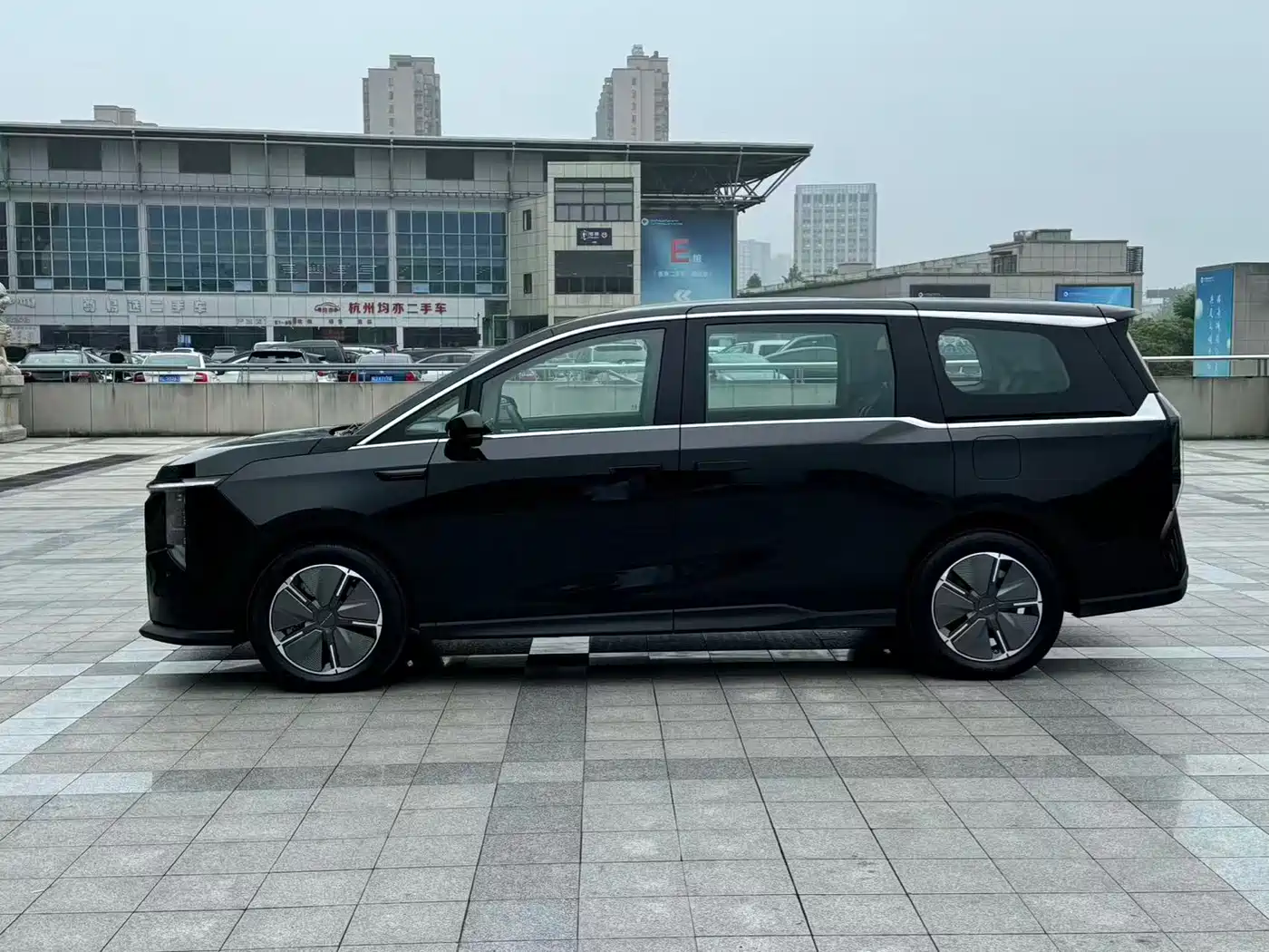 SAIC Maxus Dajia 7 2024 Model Super Hybrid Long Range Deluxe Edition фото 4