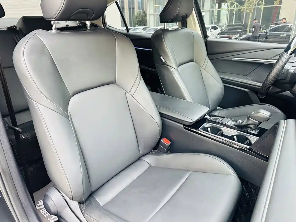 Toyota Camry, миниатюра 7