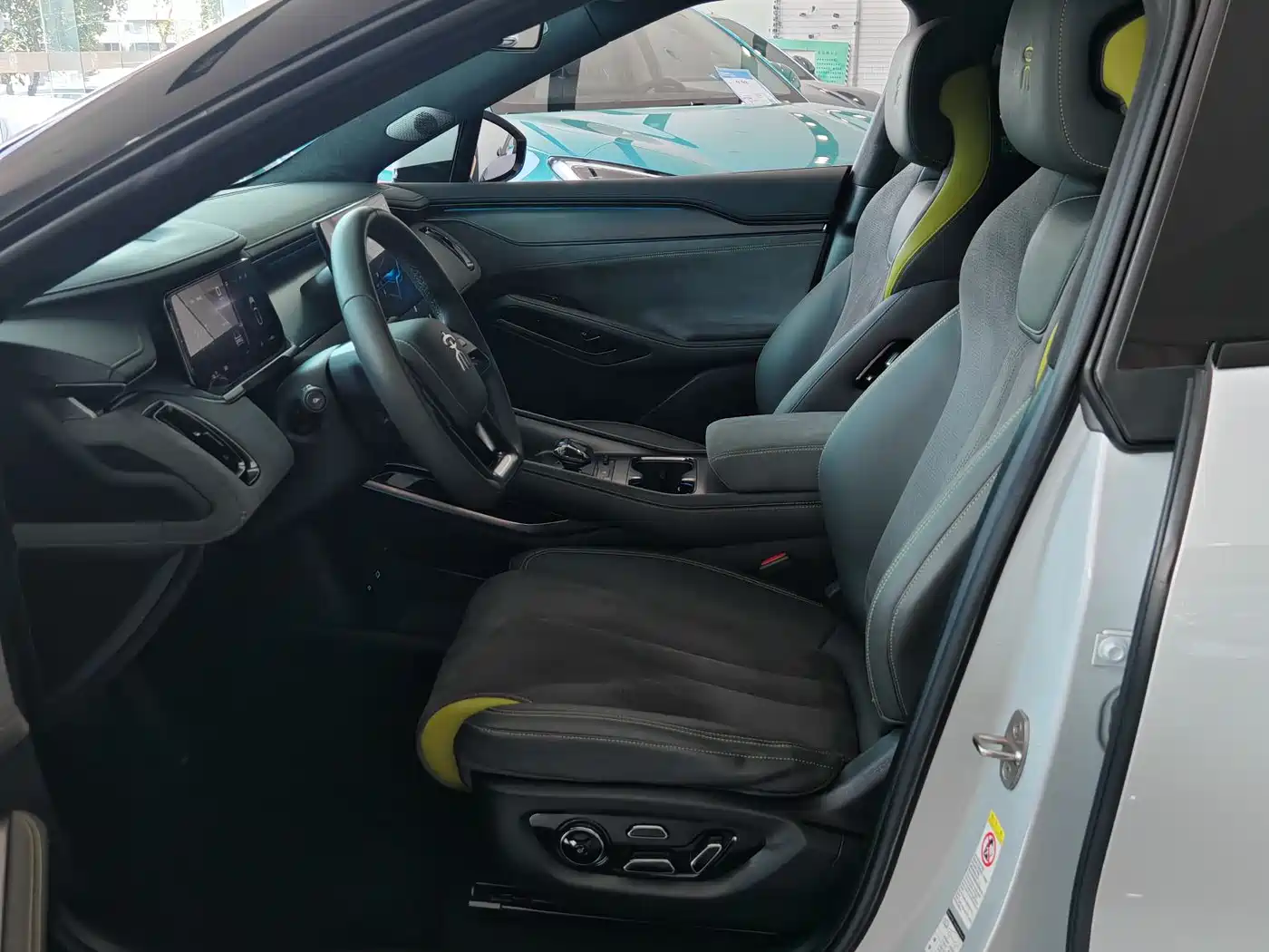 BYD Song L EV 2024 Model 602km AWD Excellence фото 5