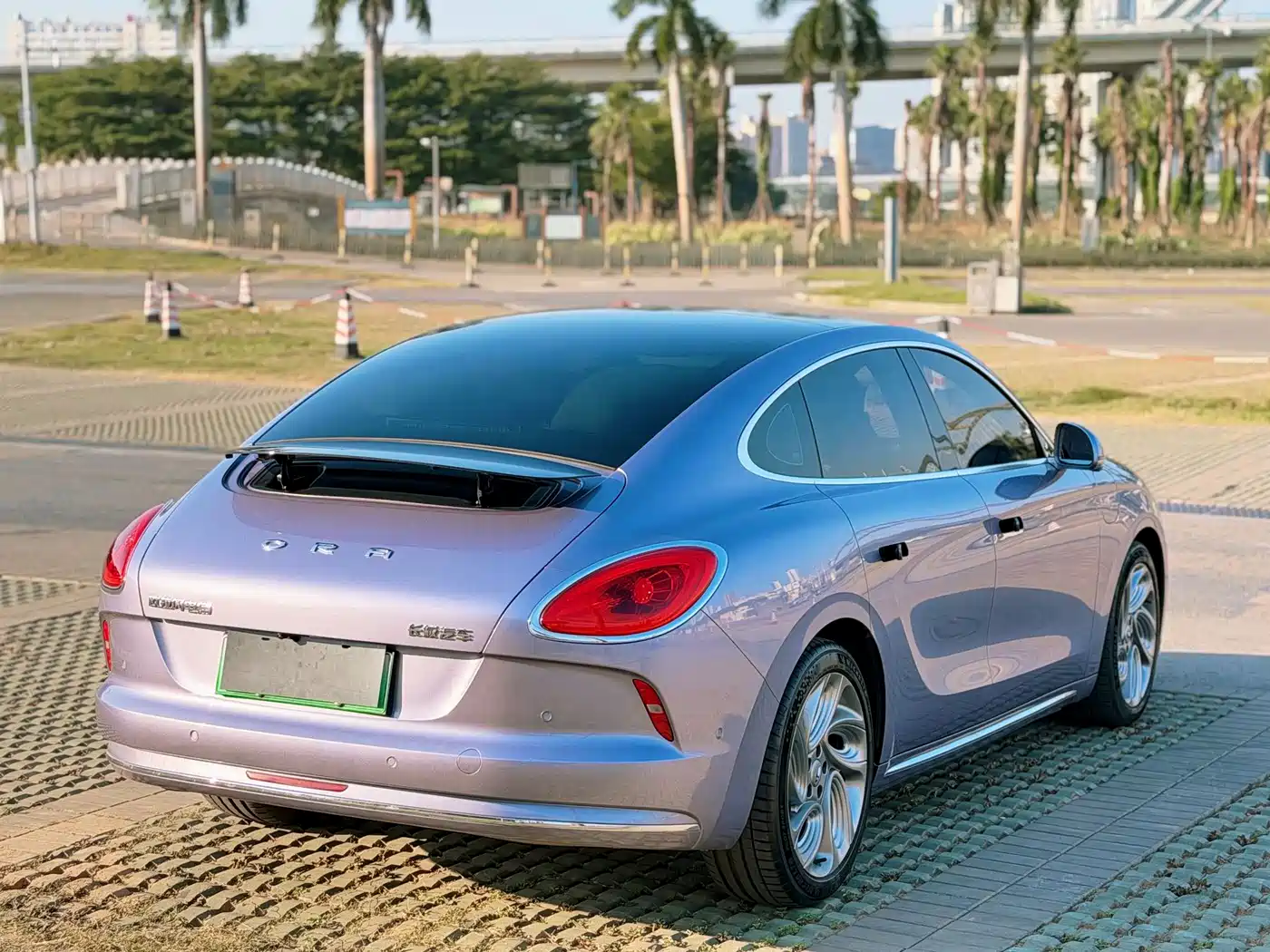 Ora Lightning Cat 2022 2022 555km Premium Edition