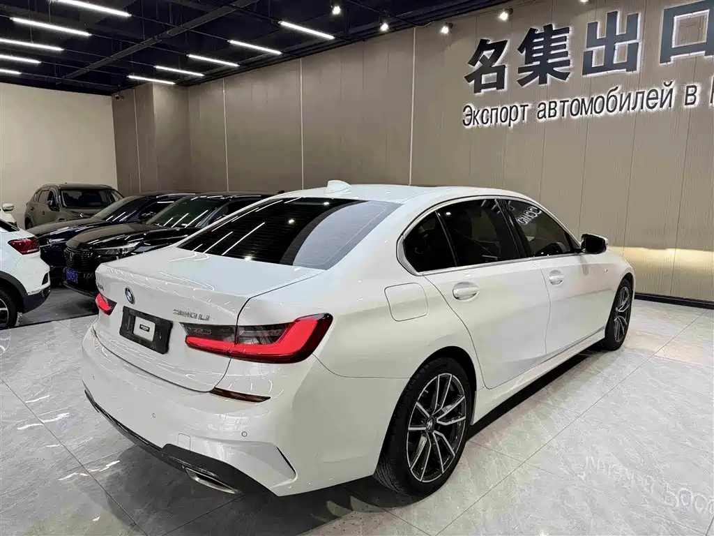 BMW 3 Series 2022 320Li M Sport Package фото 4
