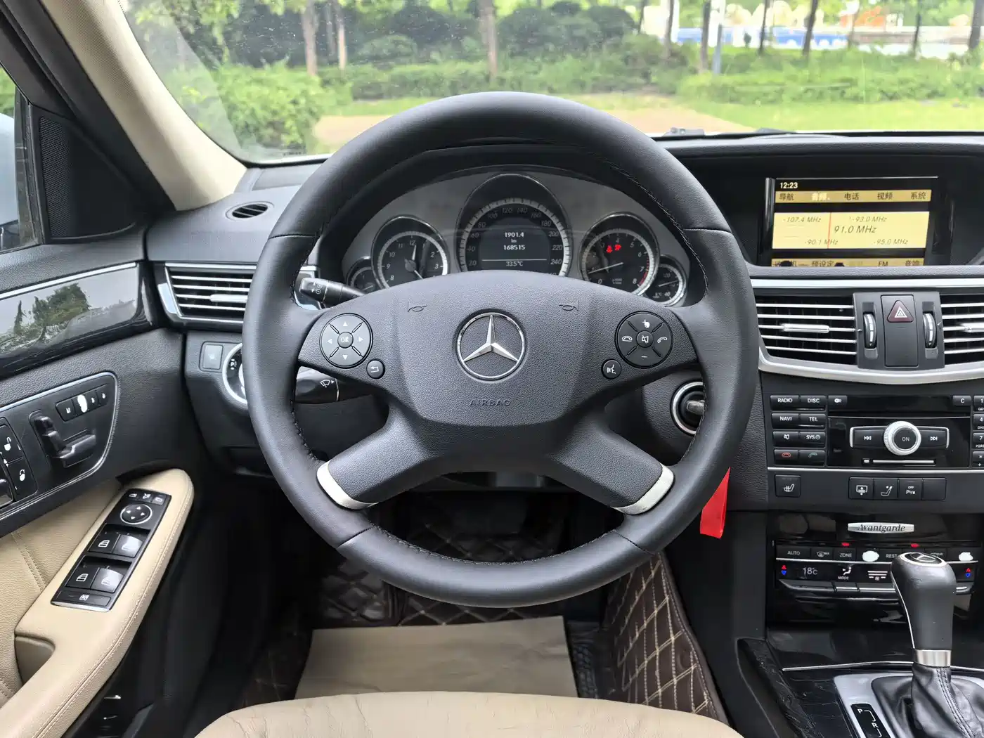 Mercedes-Benz E-Class 2011 2011 E 260 L CGI Fashion