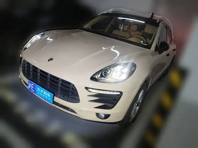 Porsche Macan 2014 Macan 2.0T — фото 1