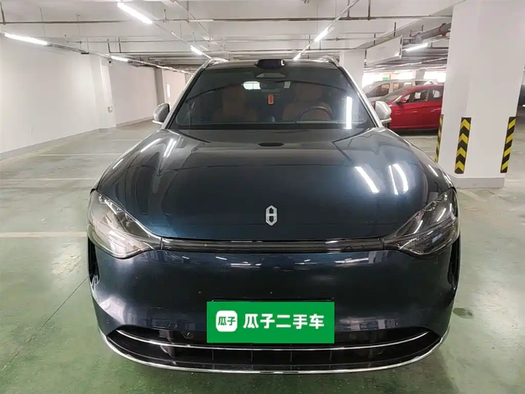 AITO Wenjie AITO M9 2025 Extended Range Ultra 52kWh 6-Seater фото 3