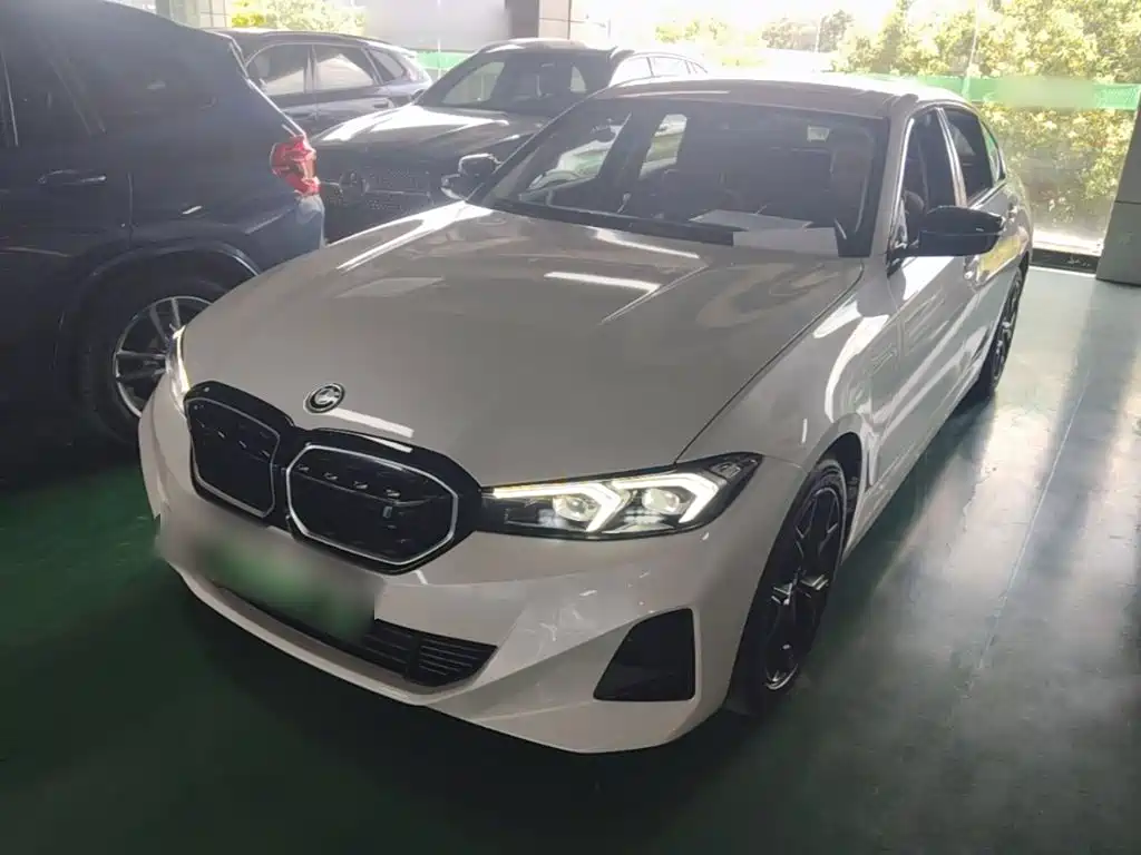 BMW i3 2024