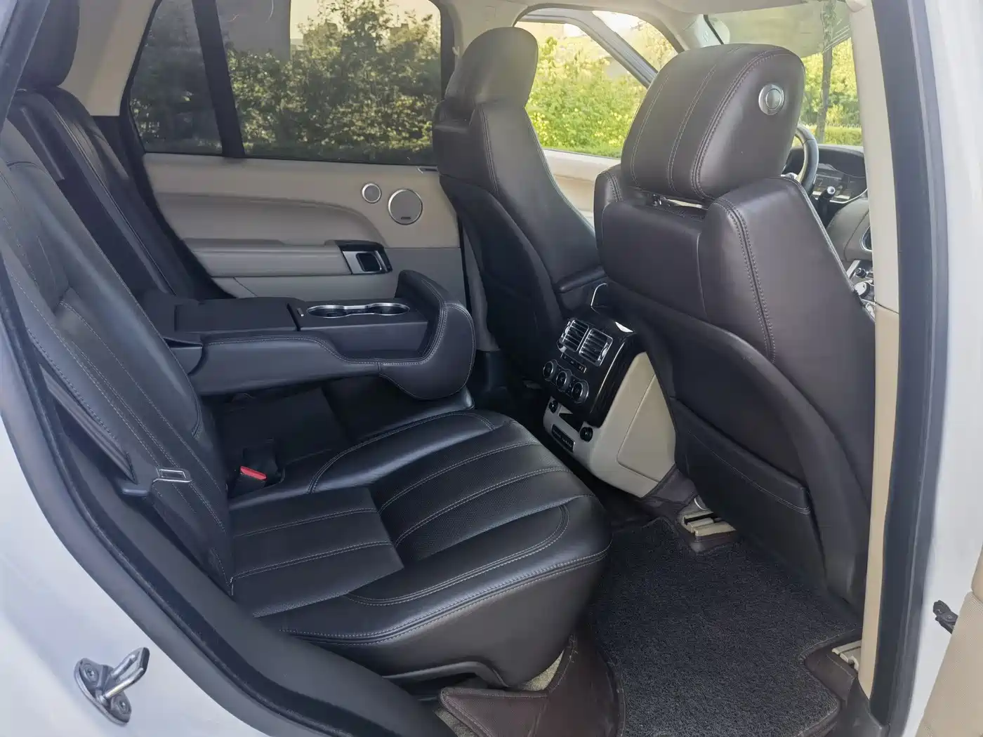 Land Rover Range Rover 2015 3.0 SC V6 Vogue фото 9