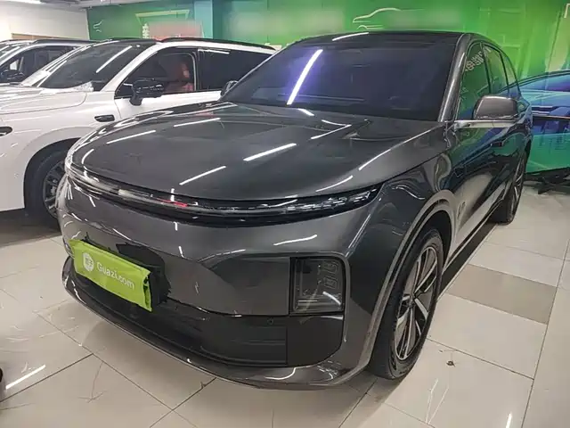Li Auto L6 2024