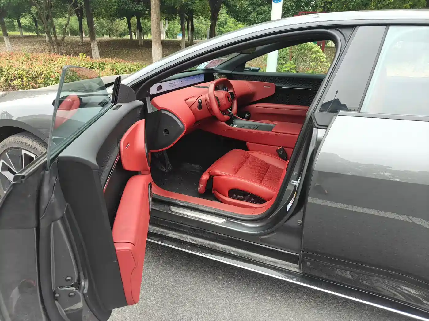 Avatr 12 2025 Facelift Master EV AWD фото 4
