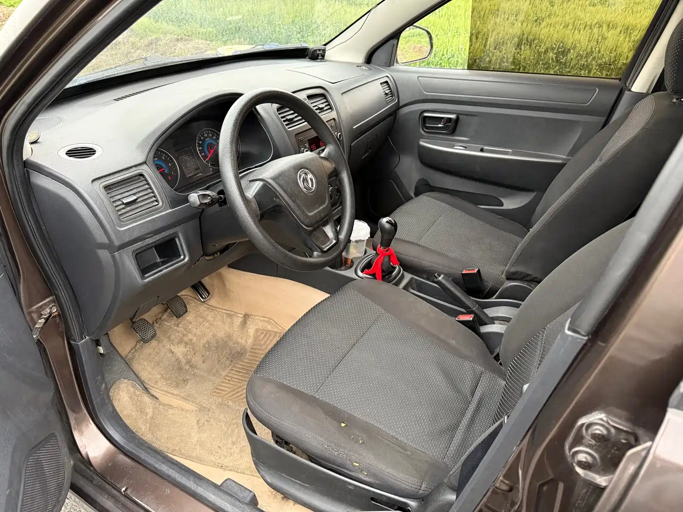 Dongfeng Fengguang Fengguang 330 2016 2014 1.5L Manual Comfort DK15-02