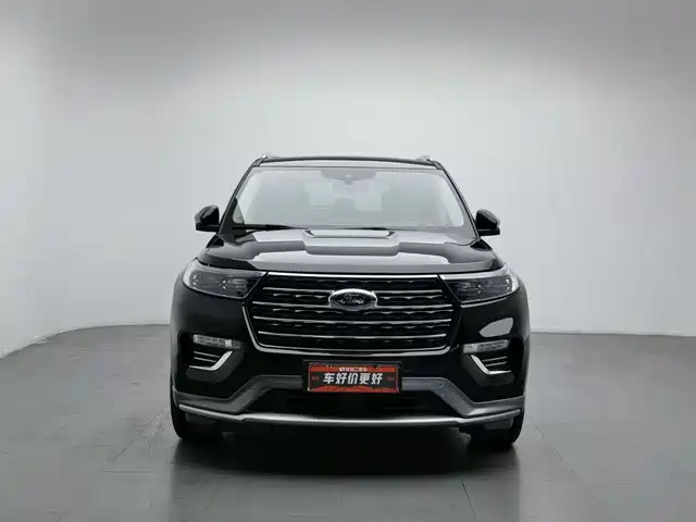 Ford Explorer 2020 EcoBoost 285 AWD Trend Edition 7-Seater — фото 3