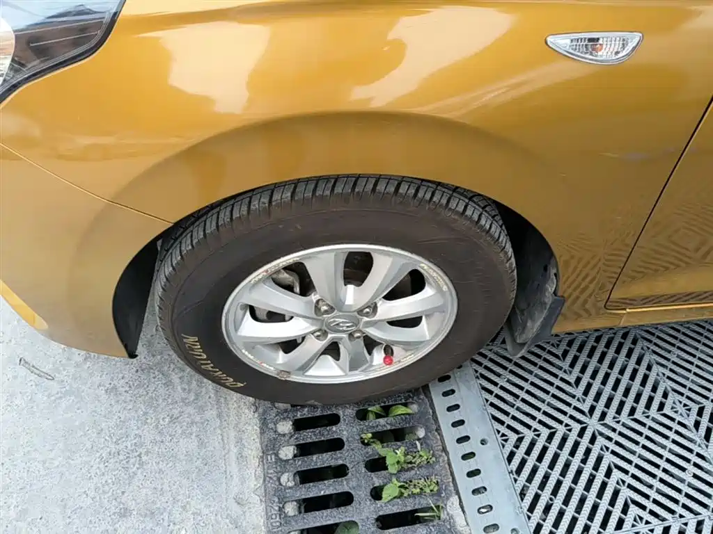 Hyundai Verna 2017 1.4L Auto Jump Edition (China V) фото 23
