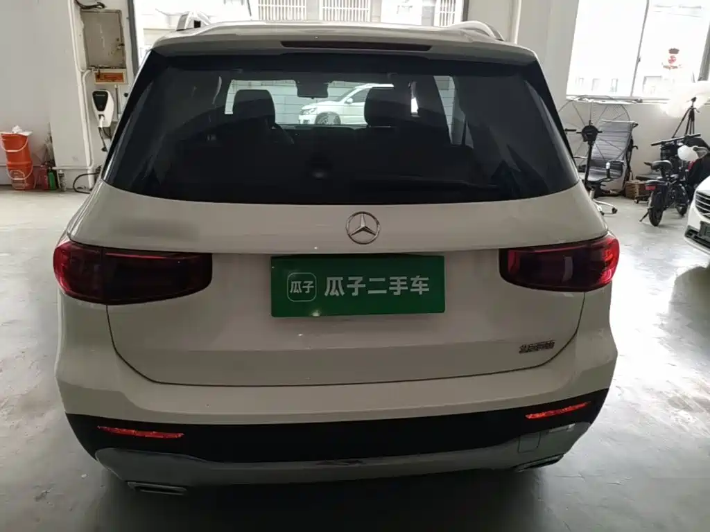 Mercedes-Benz GLB 2025 2024 Facelift GLB 220 Dynamic