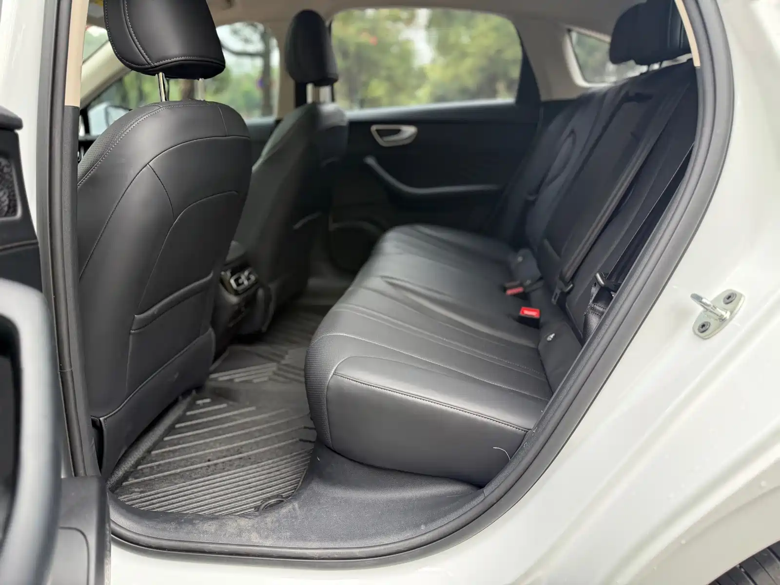 Фото 6 - Roewe D7