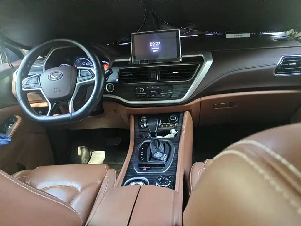 BAIC Huansu S7 2018 2018 1.5T Auto Premium Model