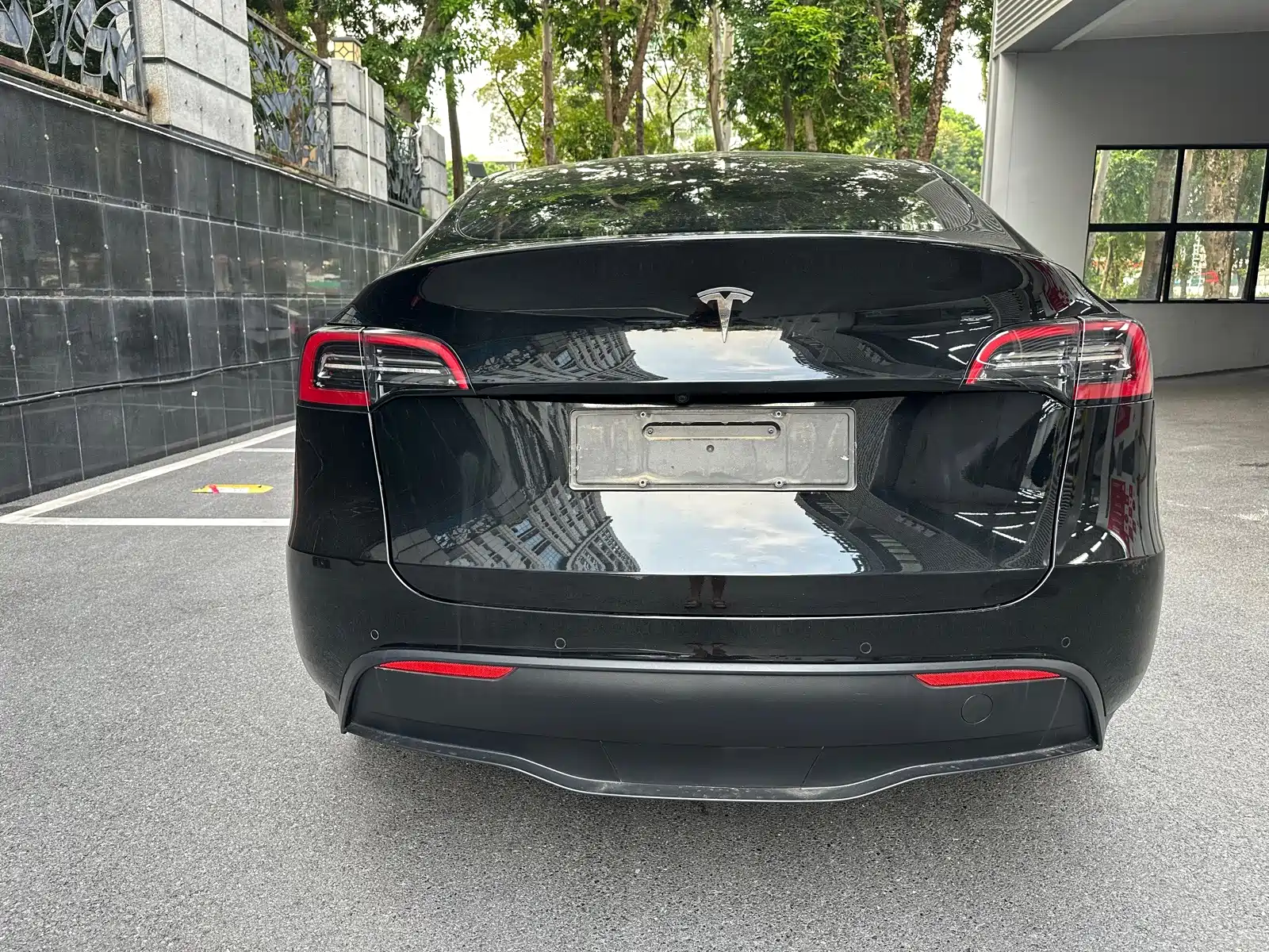 Фото 15 - Tesla Model Y