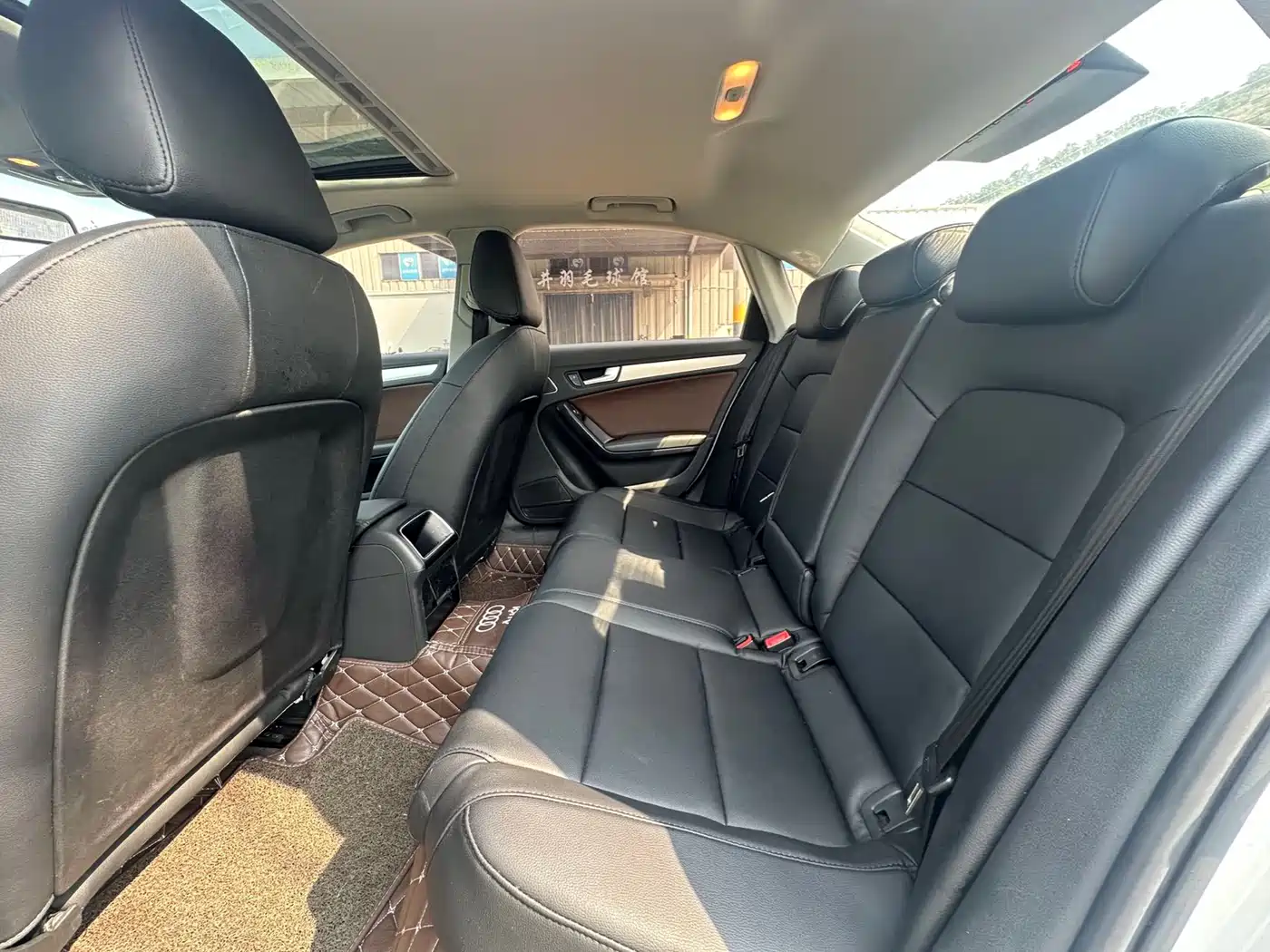 Audi A4L 2013 35 TFSI Automatic Standard фото 4