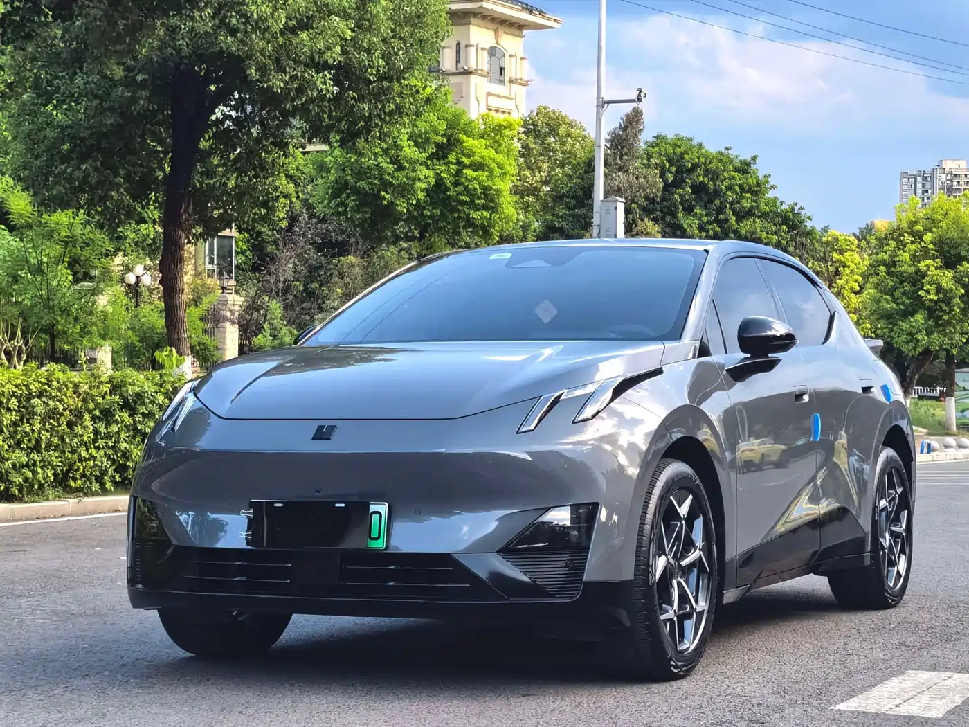 Lynk & Co Z20 2025