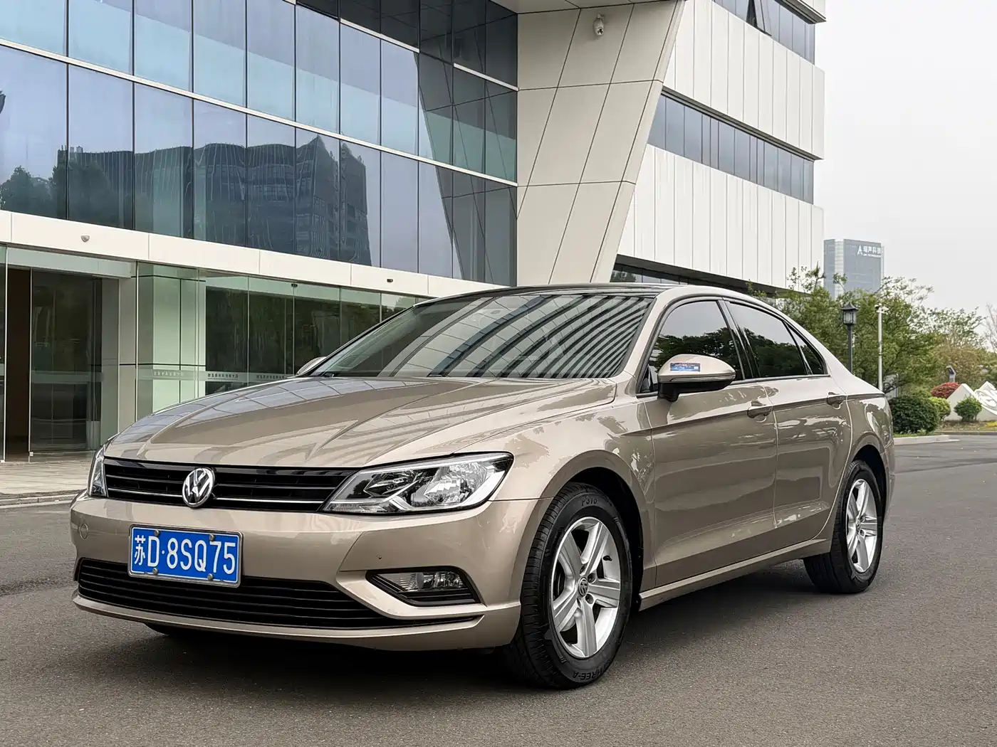 Volkswagen Lamando 2018 230TSI DSG Trend Edition фото 3