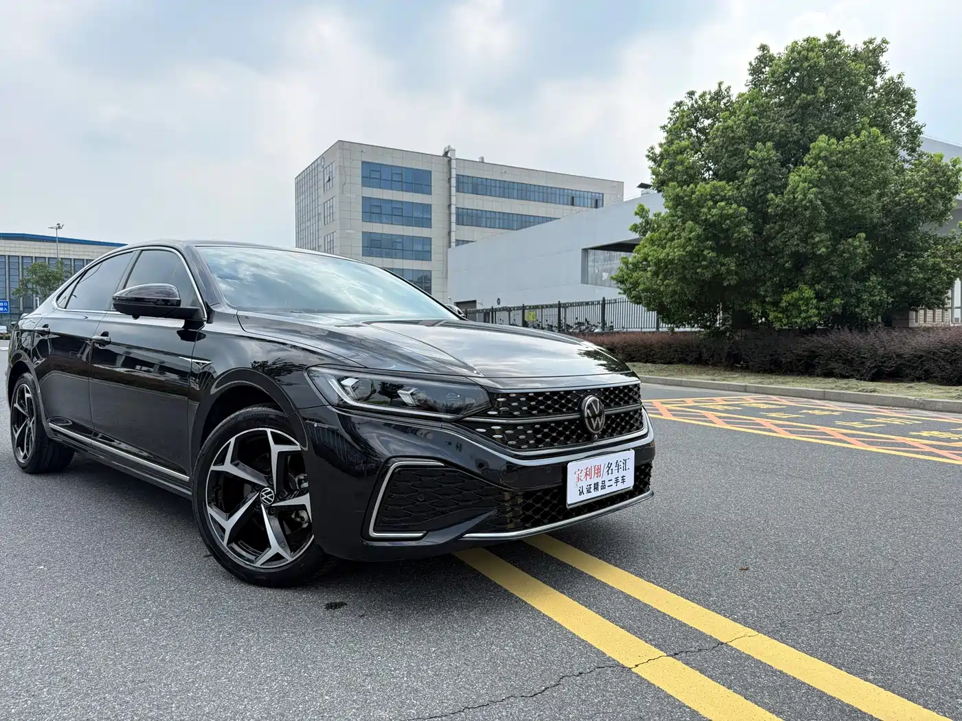 Volkswagen Passat 2025 2024 380TSI Elite Edition