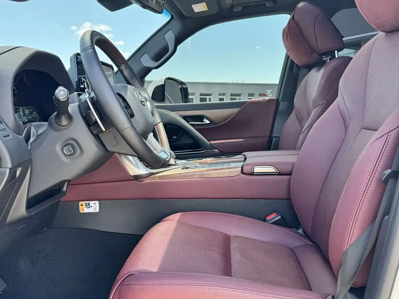 Lexus LX 2026 2025 700h Boundary Edition