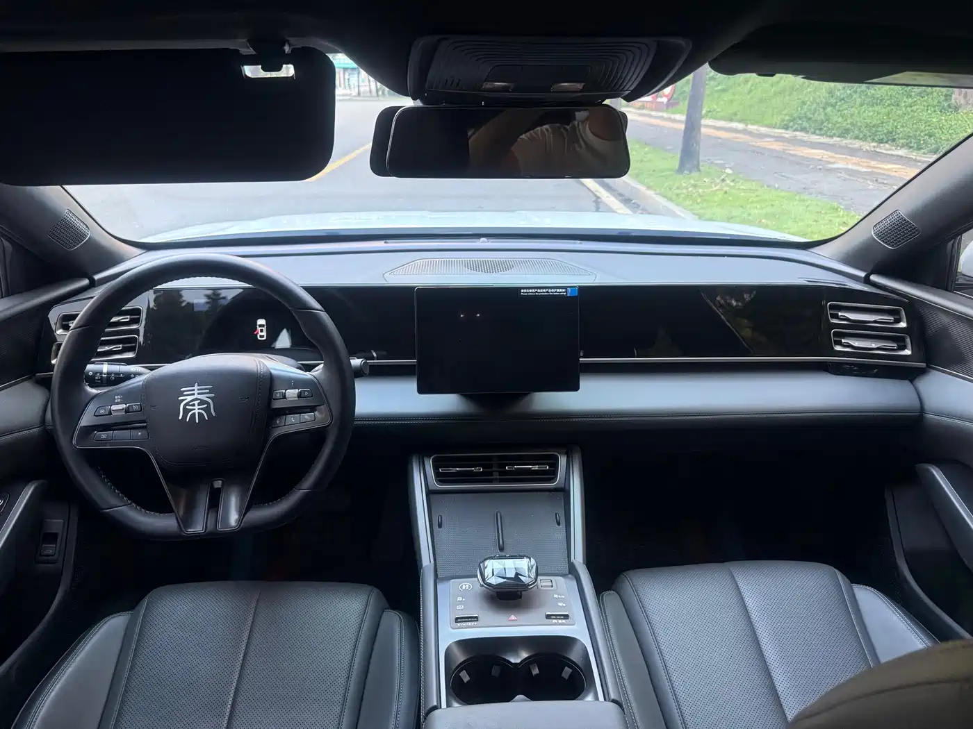 BYD Qin L 2024 2024 DM-i 80KM Leading Edition