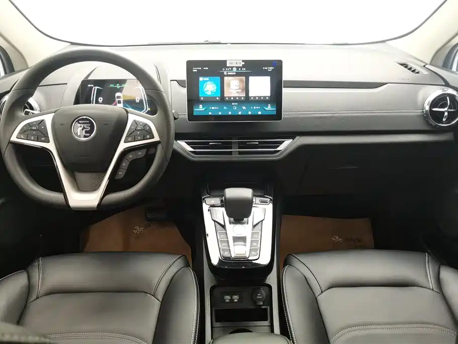 BYD Yuan New Energy 2019 EV535 High Energy Navigation Edition фото 12