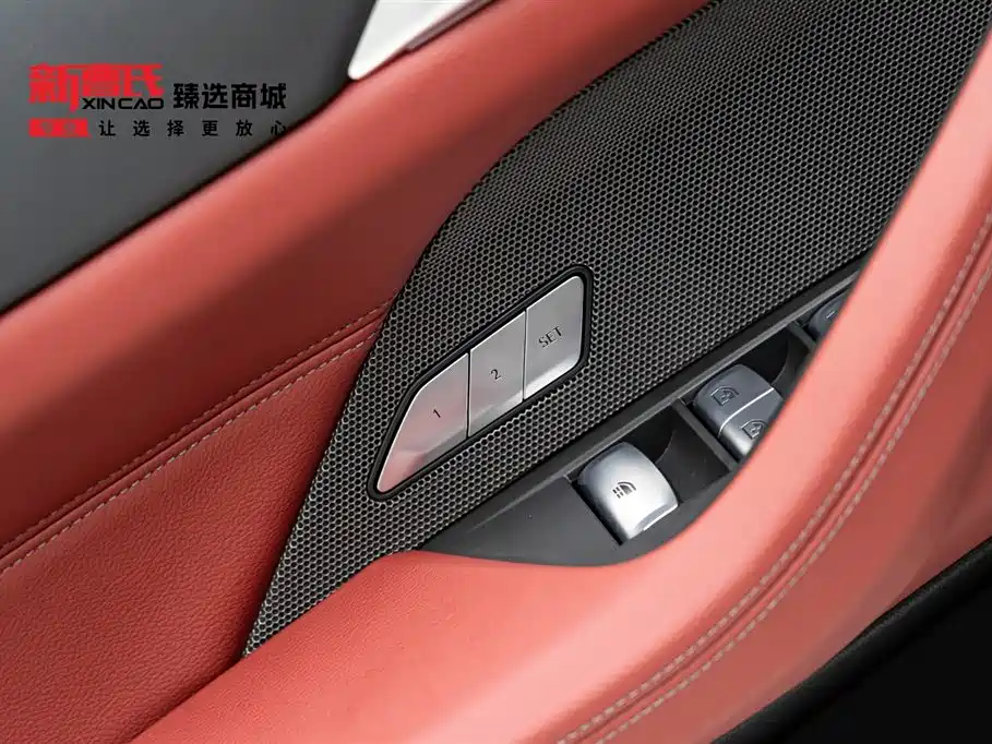 BMW 4 Series 2023 425i Convertible M Sport Shadowline Package фото 22