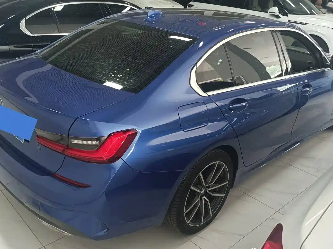 BMW 3 Series 2020 325Li M Sport Package фото 15