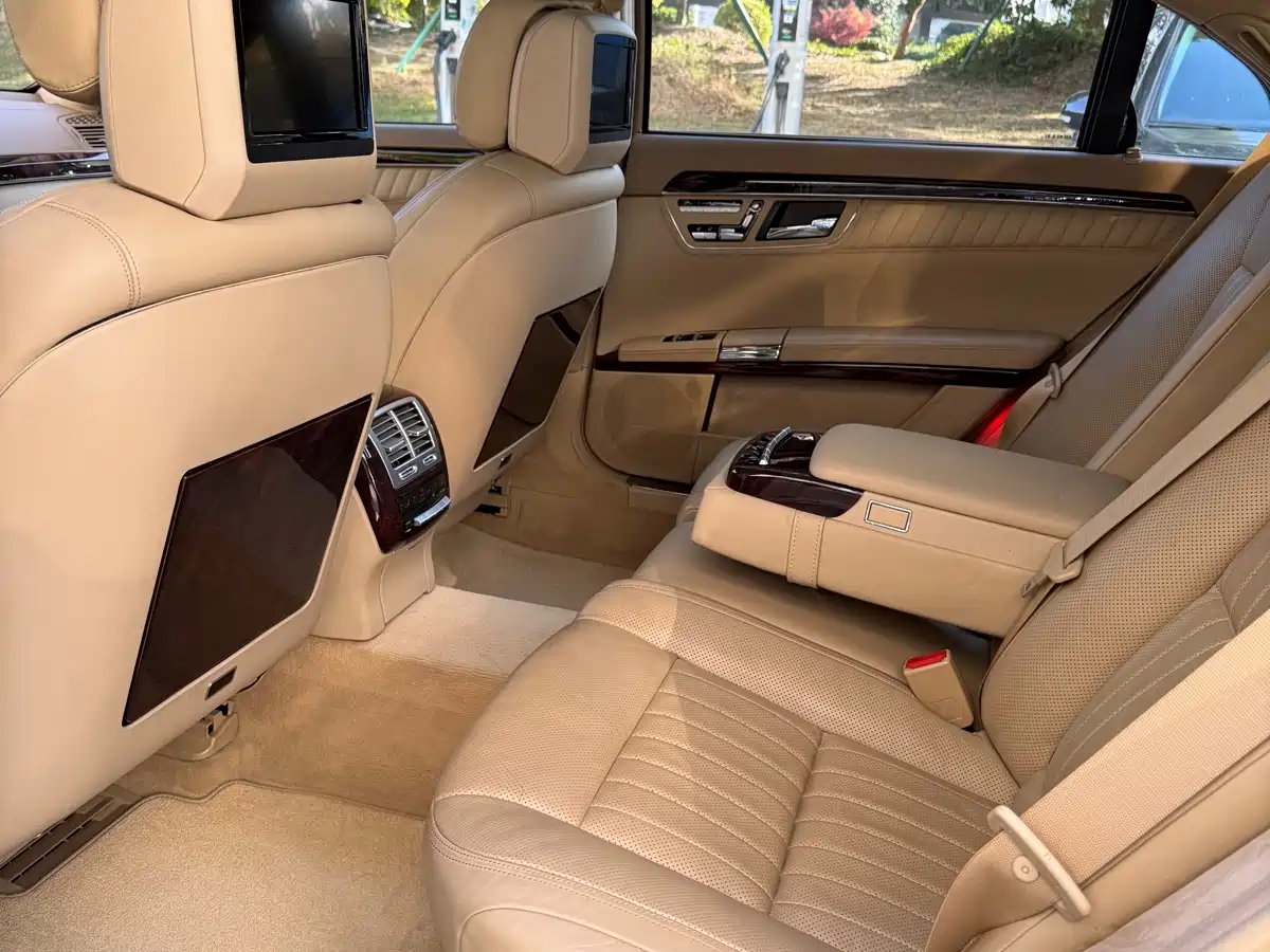 Mercedes-Benz S-Class 2012 S 600 L Grand Edition фото 57