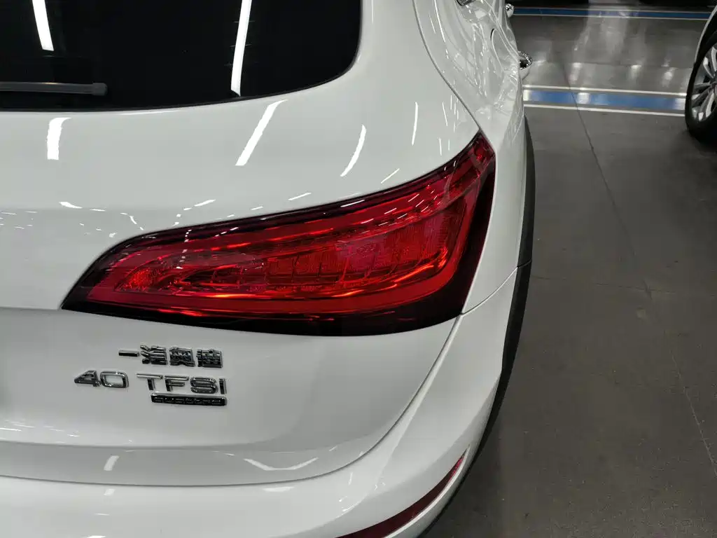 Audi Q5 2018 2018 Collector's Edition 40 TFSI Technology