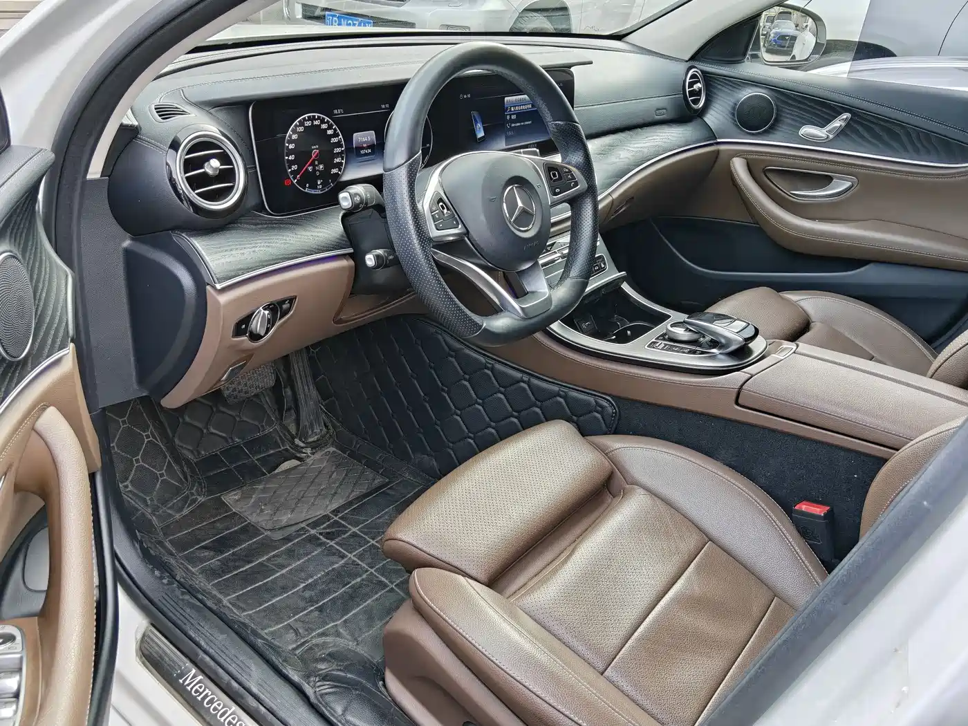 Mercedes-Benz E-Class 2018 Facelift E 200 L Sport фото 3